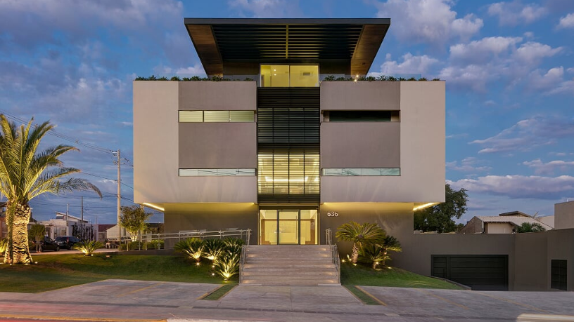 A proteção contra novas cobranças e bloqueios durante a recuperação judicial é essencial para permitir negociação organizada e retomada sustentável, reforça Rodrigo Gonçalves Pimentel.