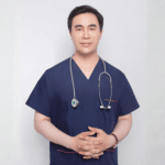 Dr. Haeckel Cabral avalia o impacto funcional e estético da abdominoplastia com diástase.