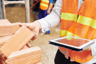 Valderci Malagosini Machado explica como materiais pouco lembrados no projeto fazem a diferença na durabilidade real das construções.