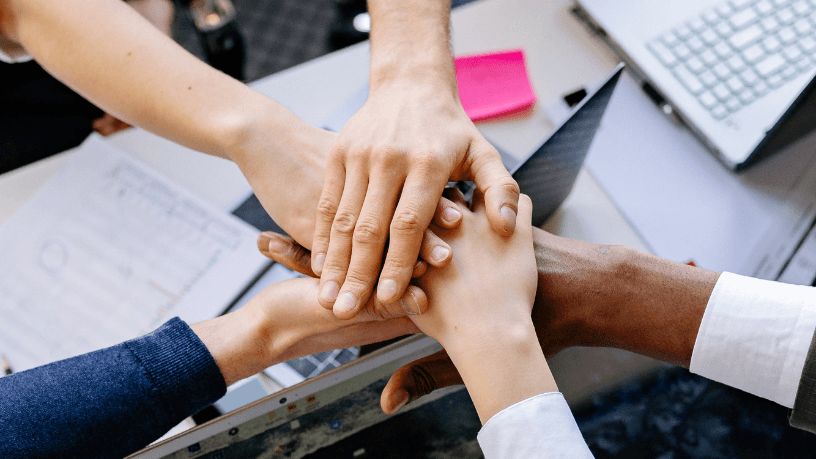 Treino, foco e espírito de equipe: Lições que vão além da quadra mostram valores aplicáveis à vida e ao trabalho. Conteúdo de Alfredo Moreira Filho.