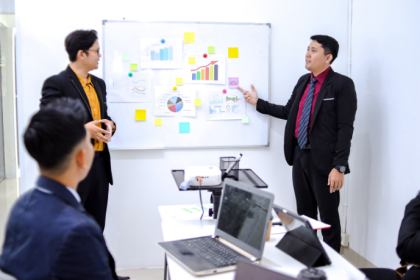 A advocacia estratégica como pilar da governança corporativa moderna com Hebron Costa Cruz de Oliveira.